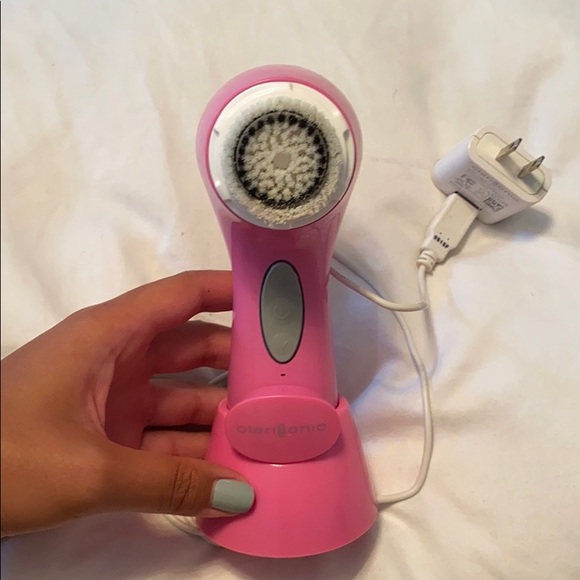 Clarisonic Mia 3 Facial Brush - Picture 3 of 3